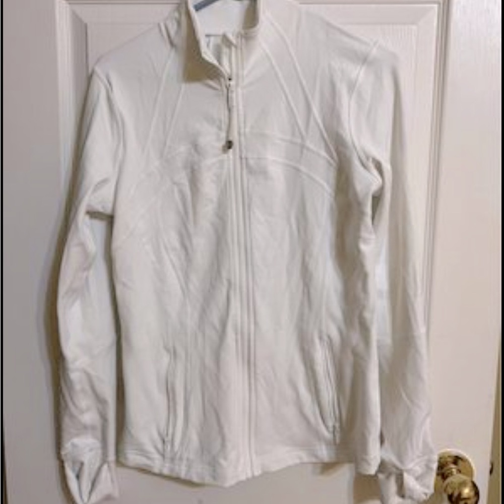 Lululemon jacket size 8